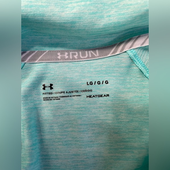 NWOT, Under Armour 1/4 Zip Pullover, L - Picture 5 of 7